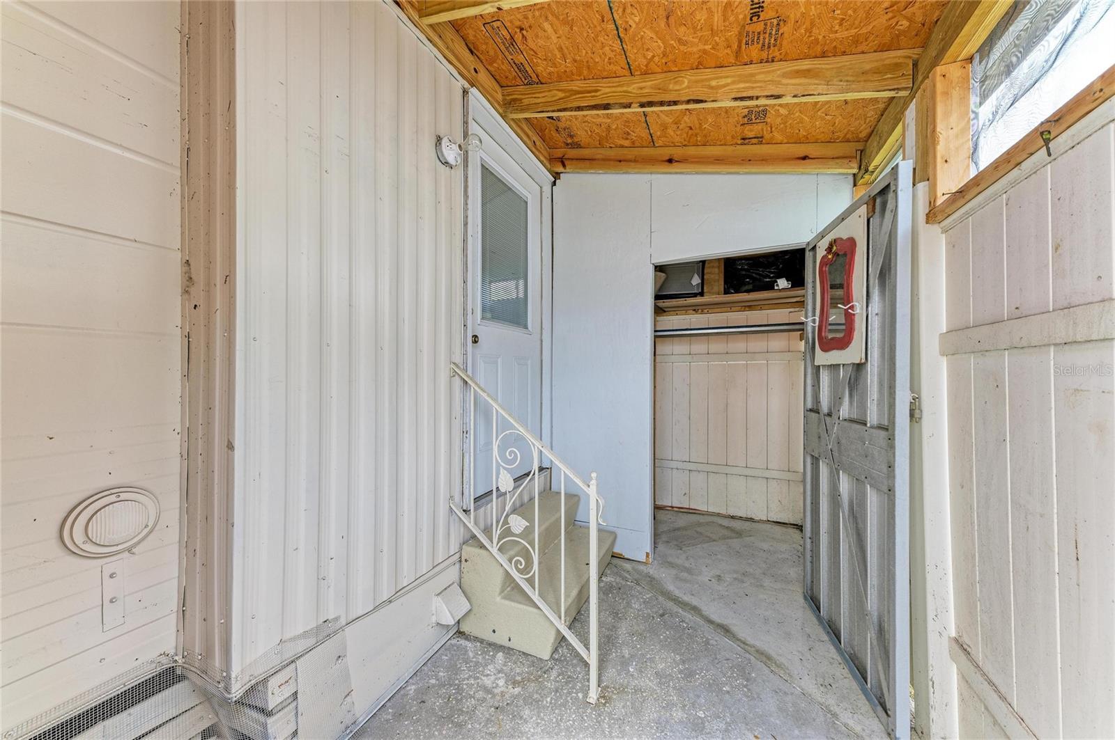 FAIR LANE ACRES SECOND ADD - Residential