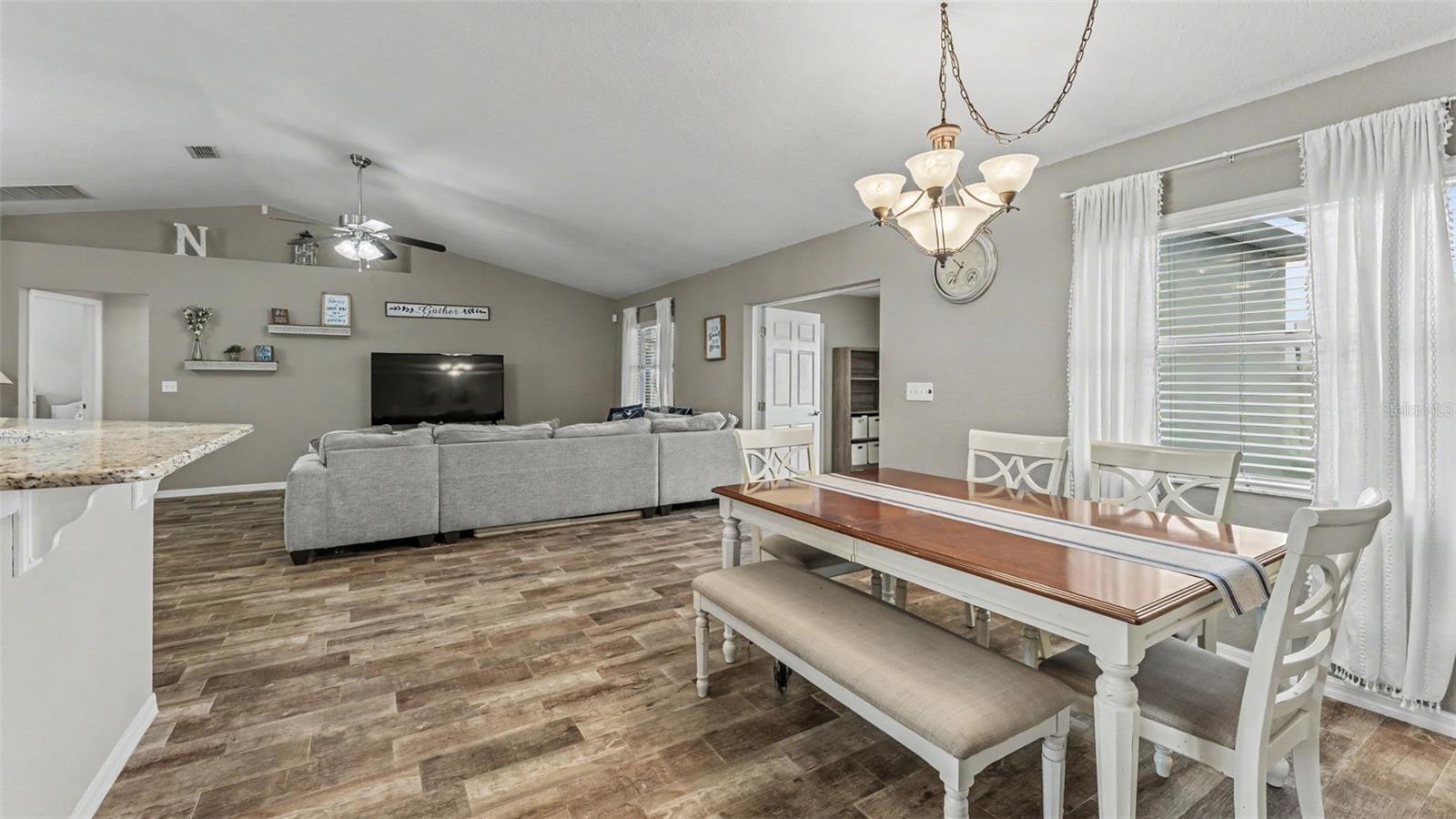TOWNE PARK ESTATES PHASE 1-A - Residential