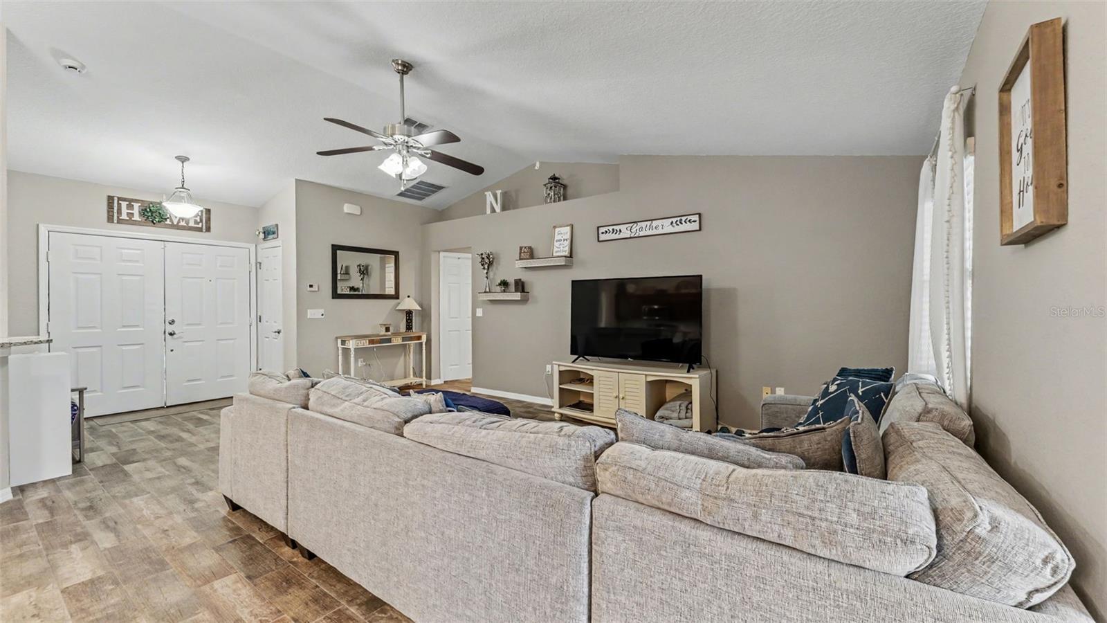 TOWNE PARK ESTATES PHASE 1-A - Residential