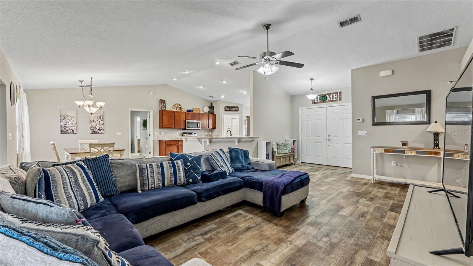 TOWNE PARK ESTATES PHASE 1-A - Residential