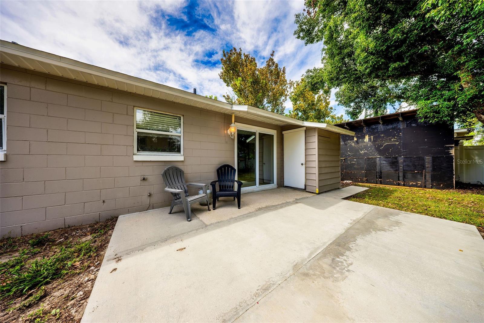 TWIN LAKE FOREST - Residential