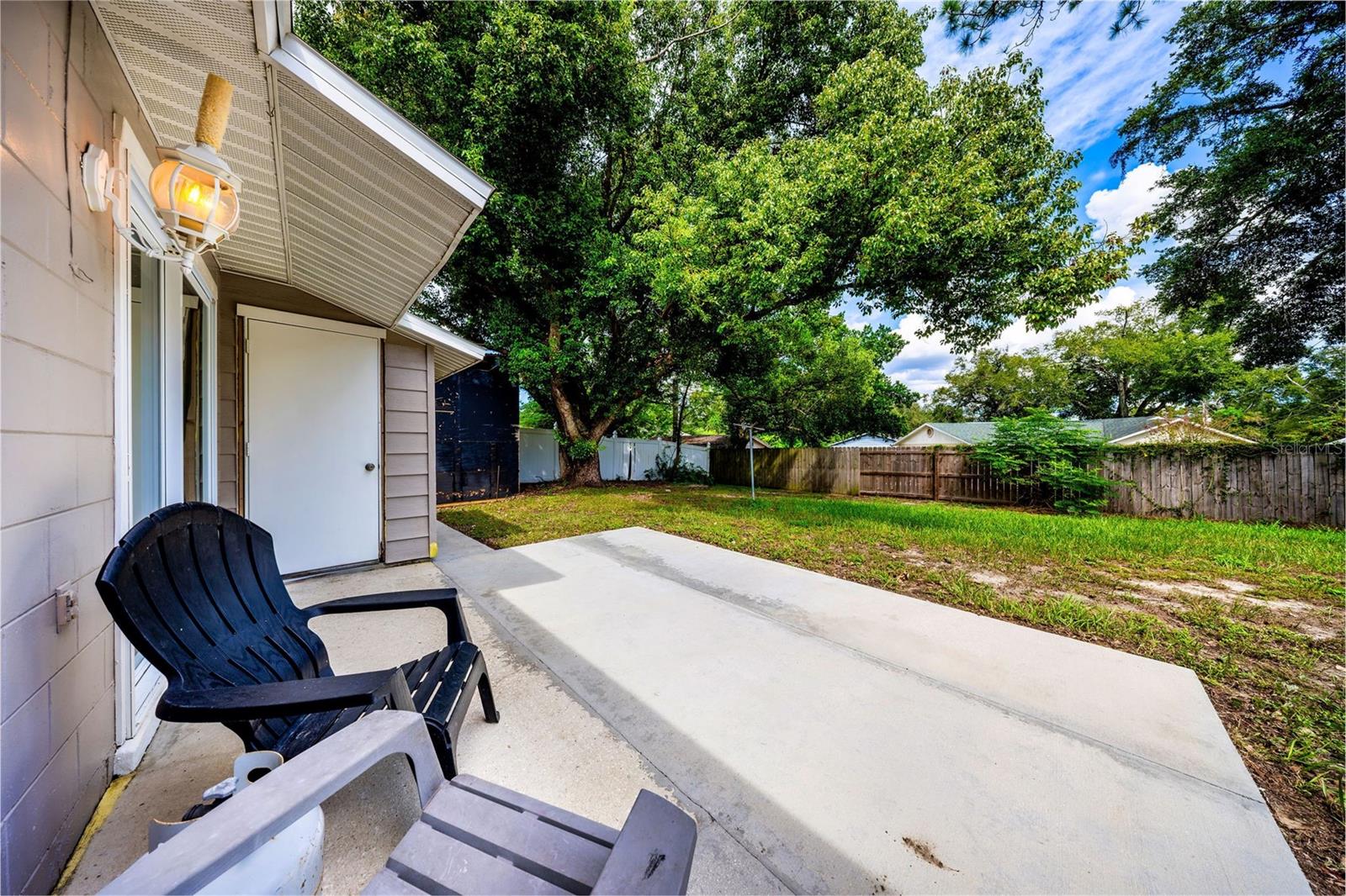 TWIN LAKE FOREST - Residential