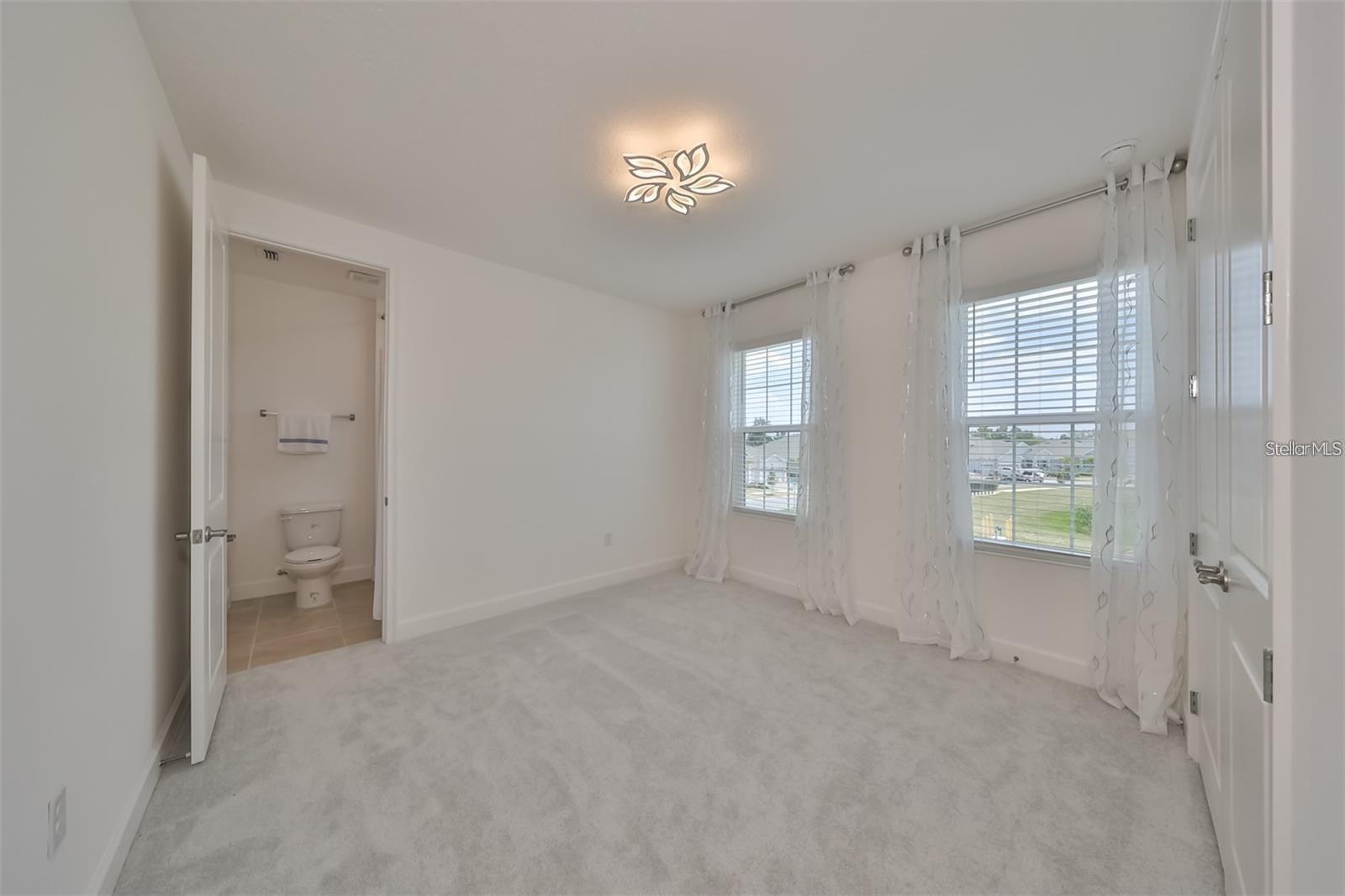 MIRABAY - Residential Lease