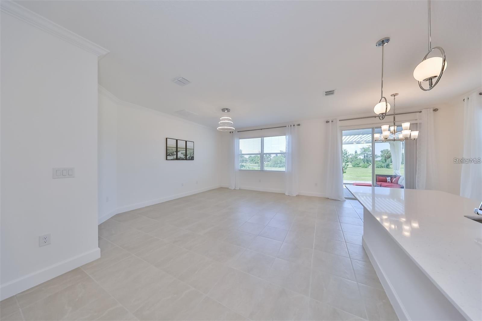 MIRABAY - Residential Lease