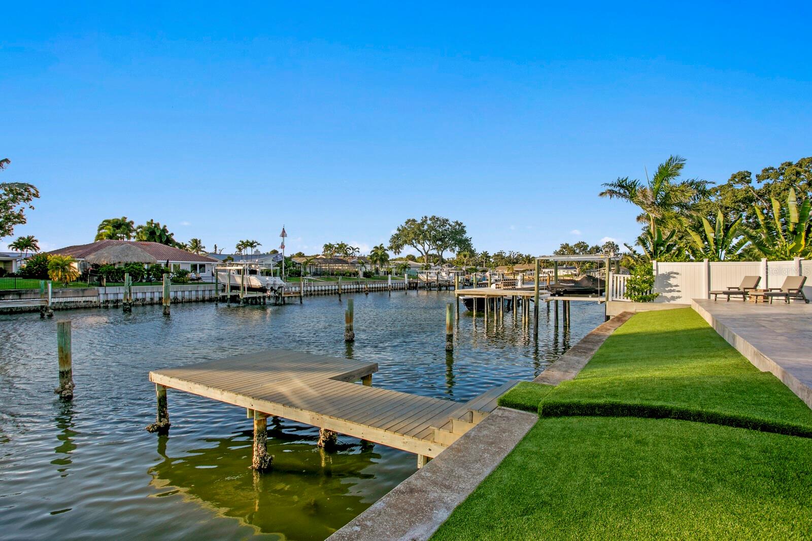 BROADWATER - Residential