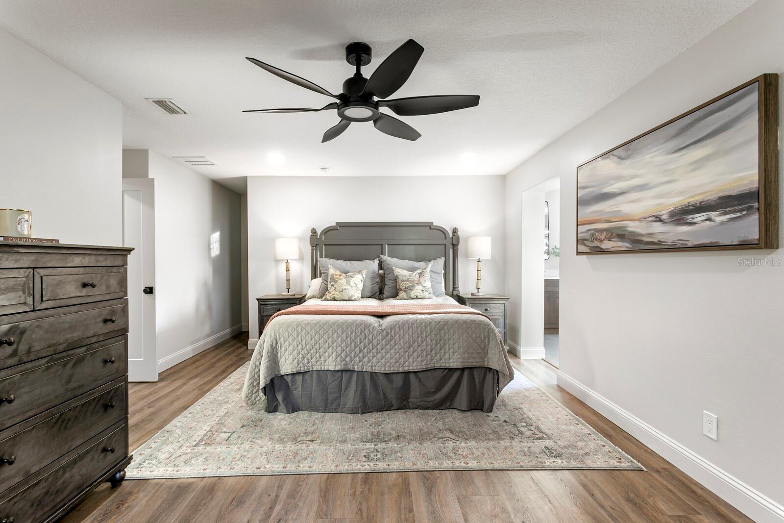 BROADWATER - Residential