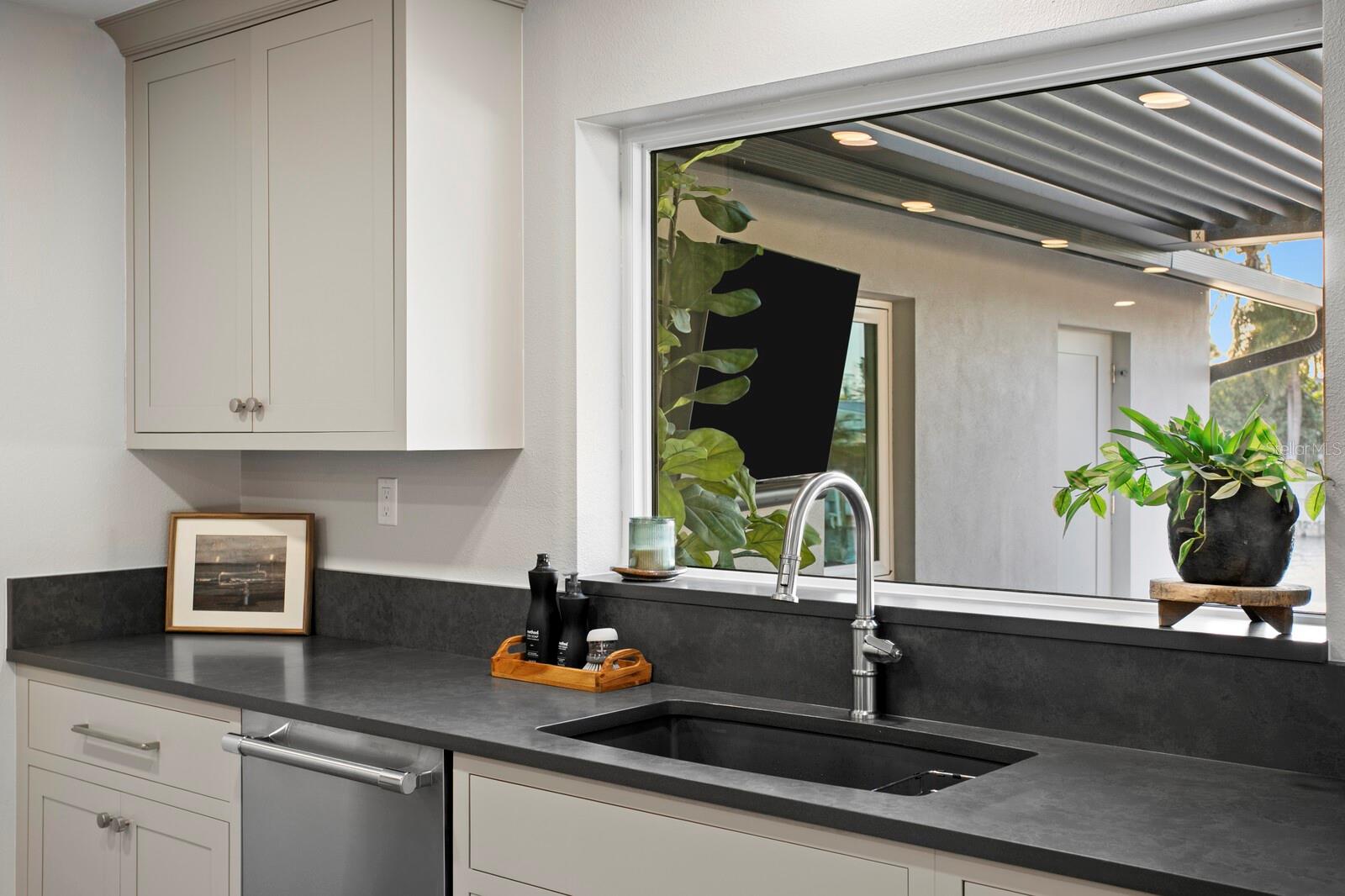 BROADWATER - Residential