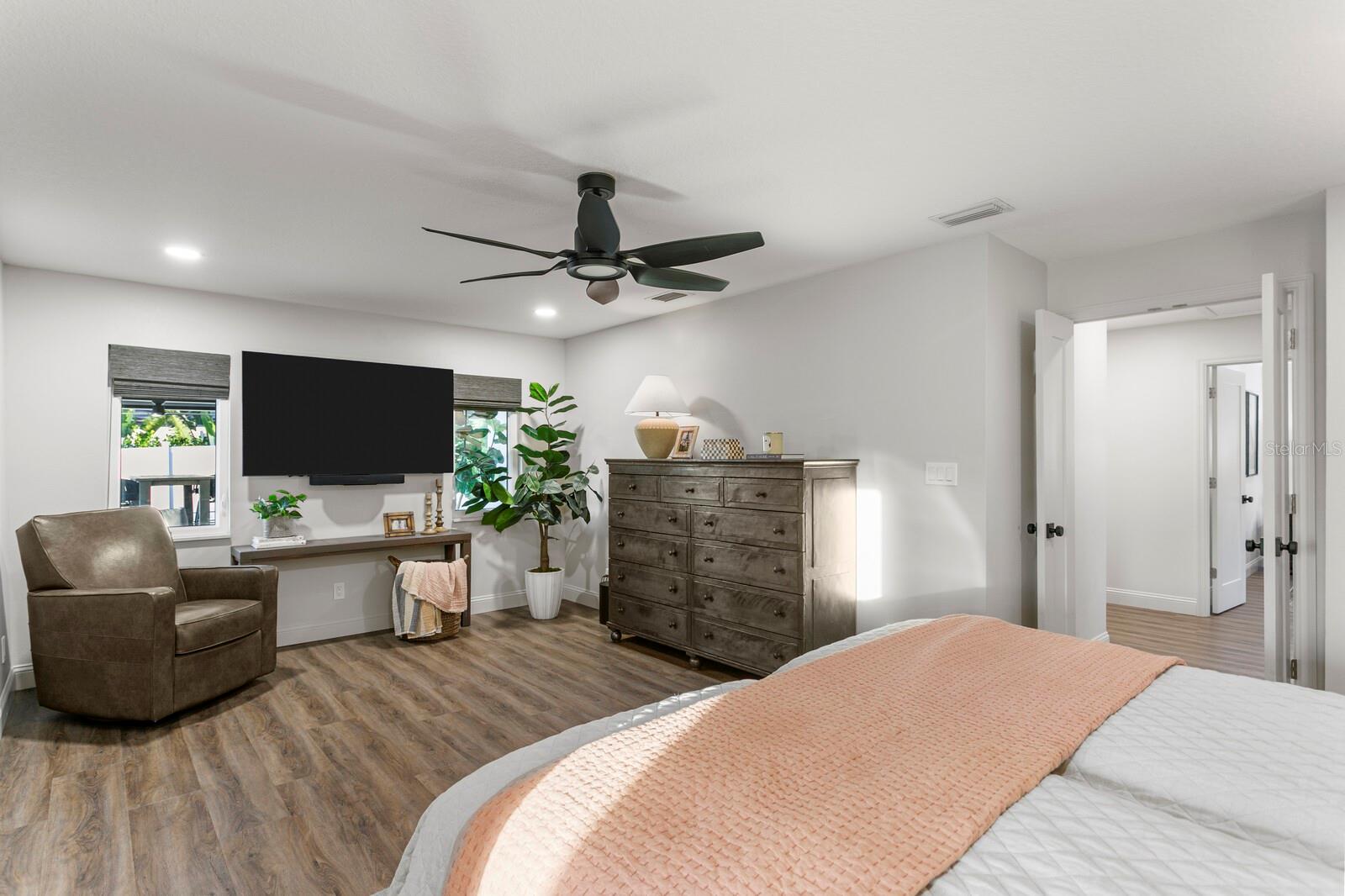 BROADWATER - Residential