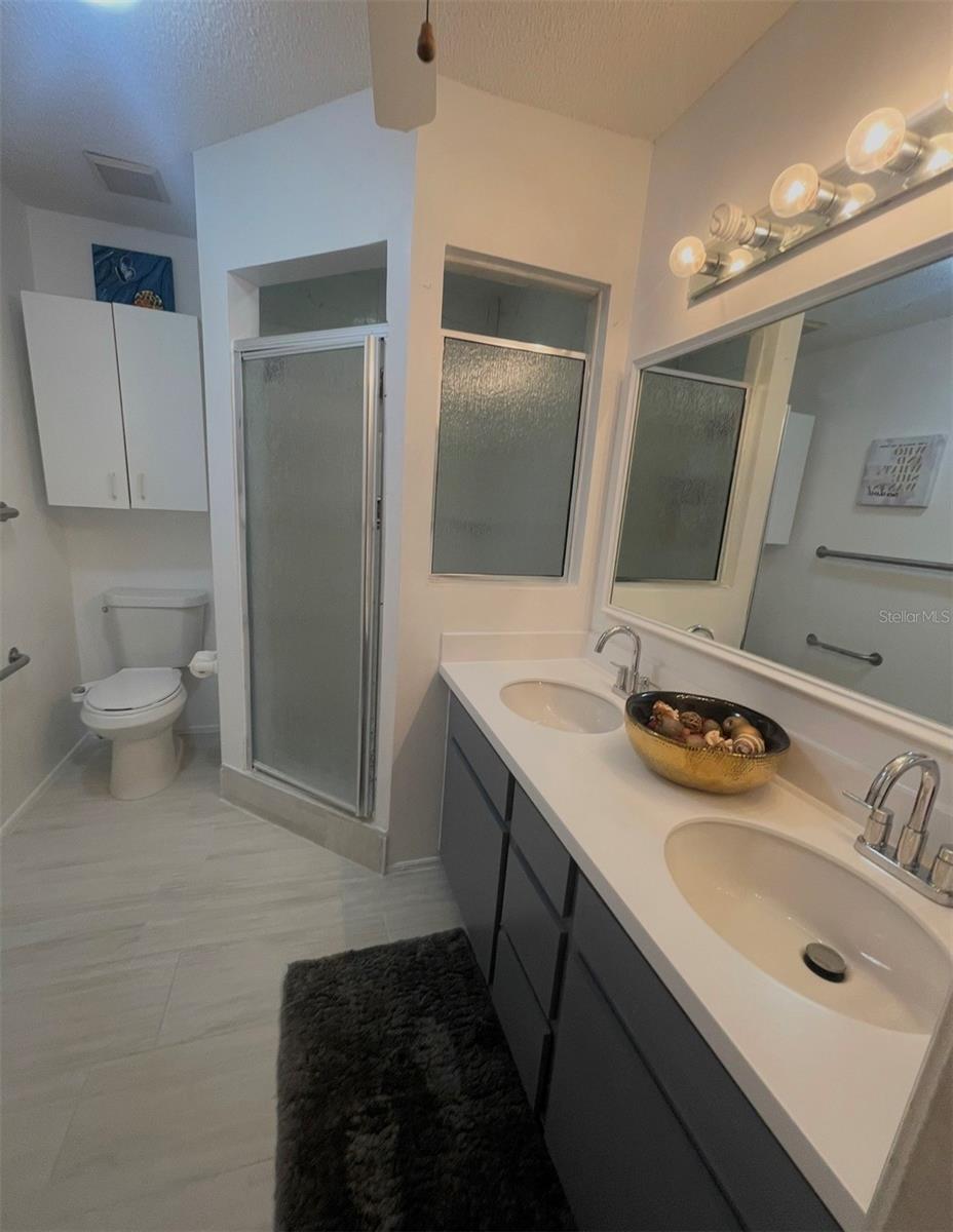 EAST VILLAGE MODEL CENTER - Residential