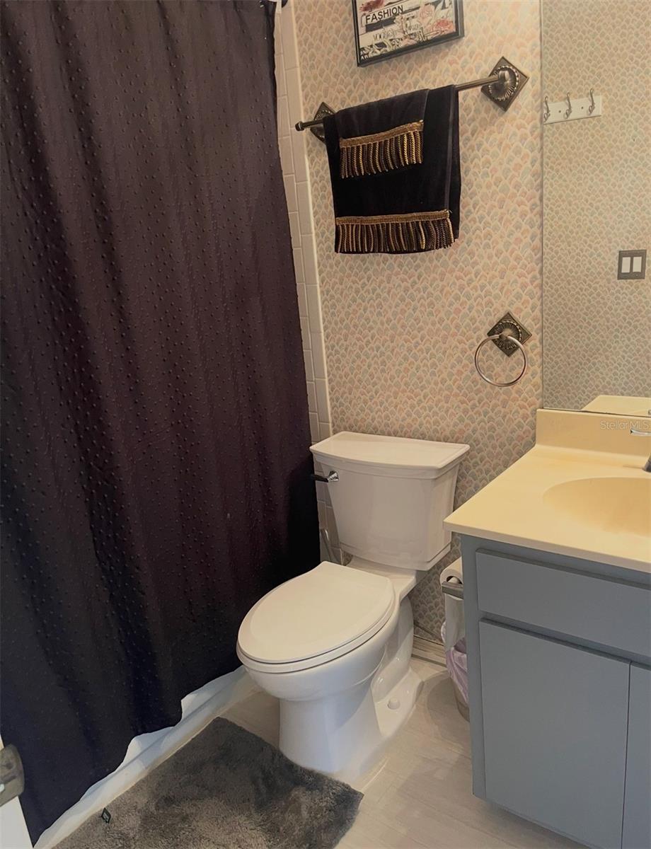 EAST VILLAGE MODEL CENTER - Residential