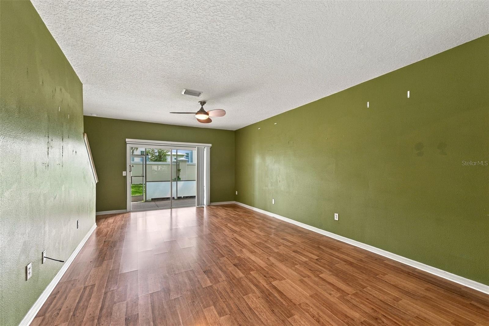 3463 HIGH HAMPTON CIRCLE
