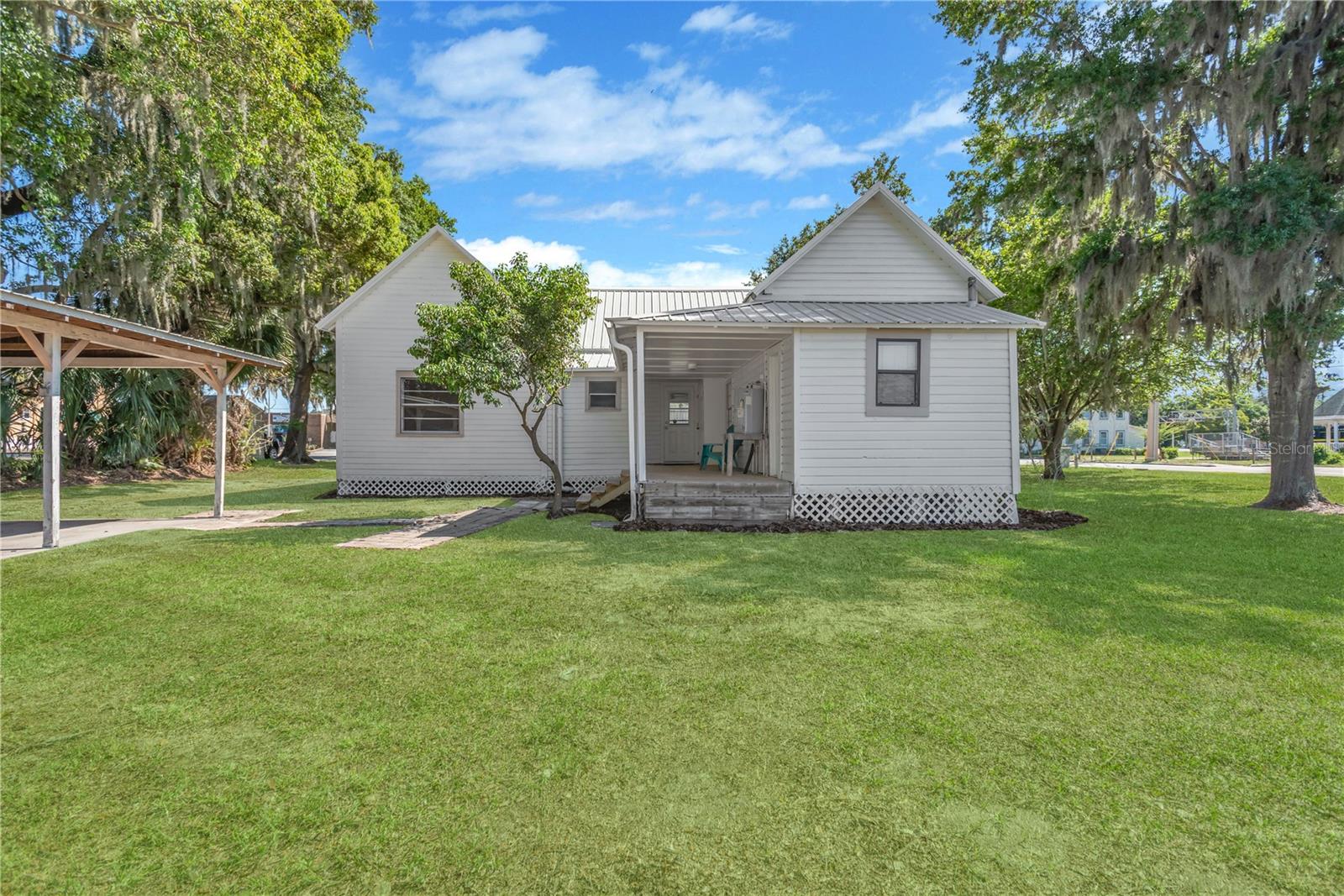 BROWN & WILSONS - Residential