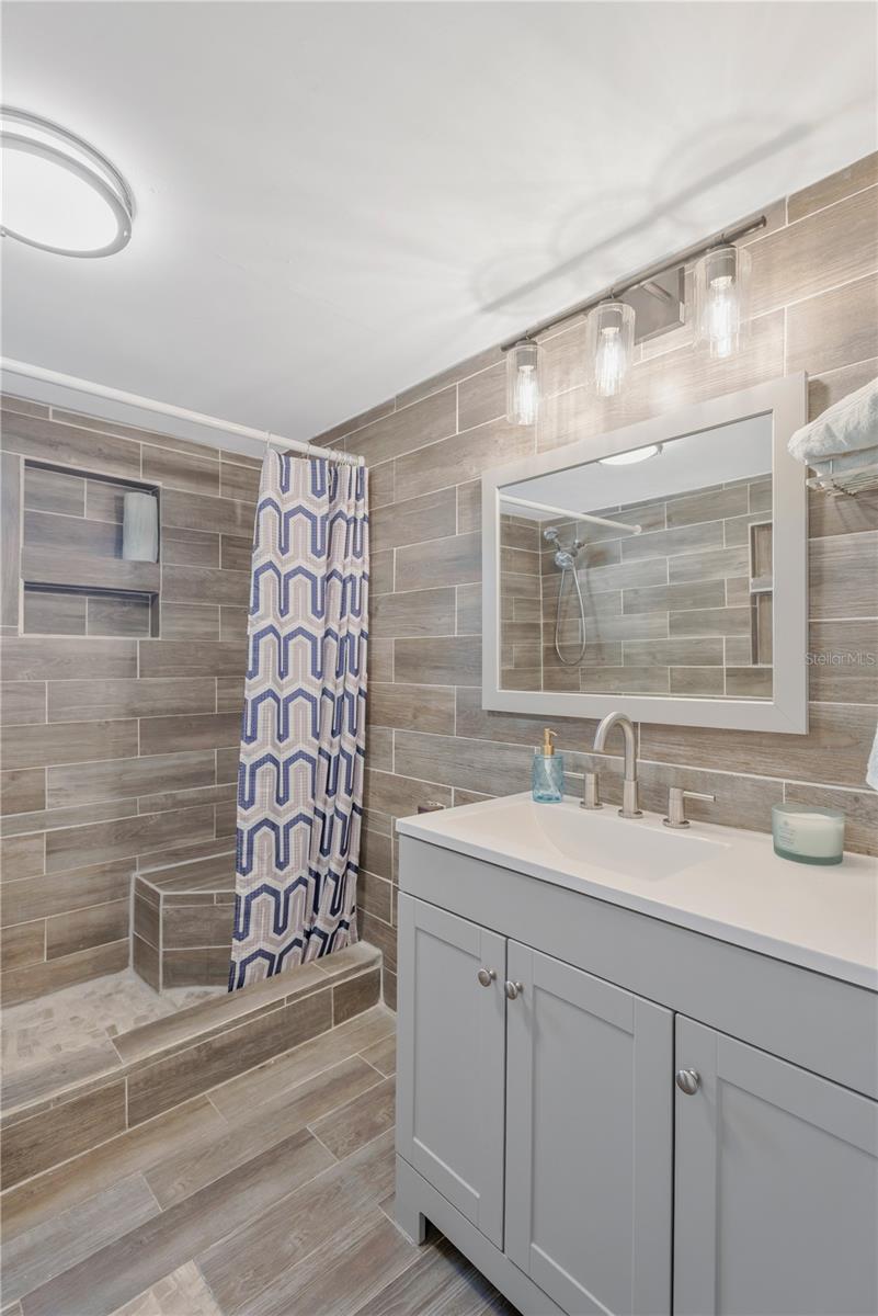 BROWN & WILSONS - Residential