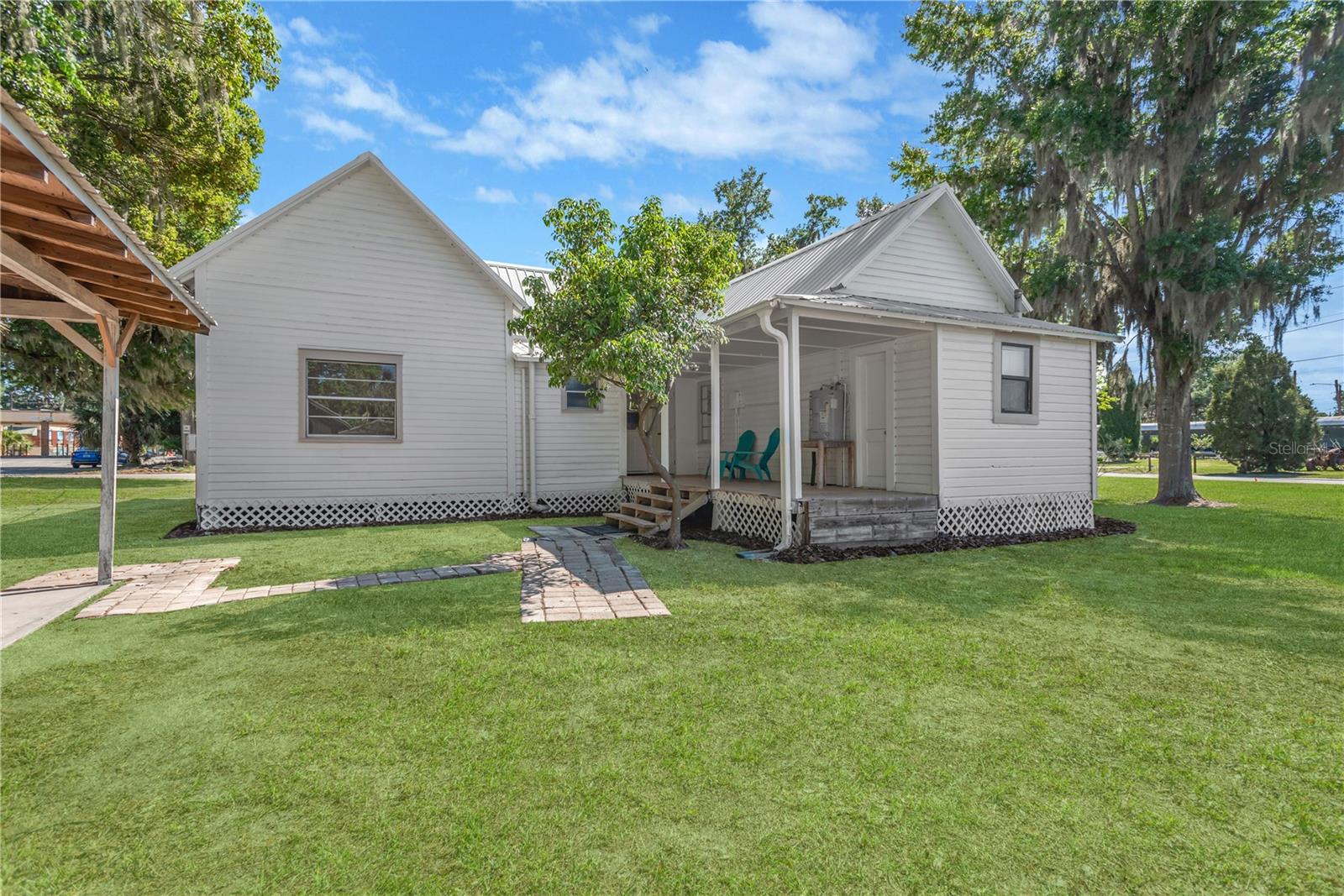 BROWN & WILSONS - Residential