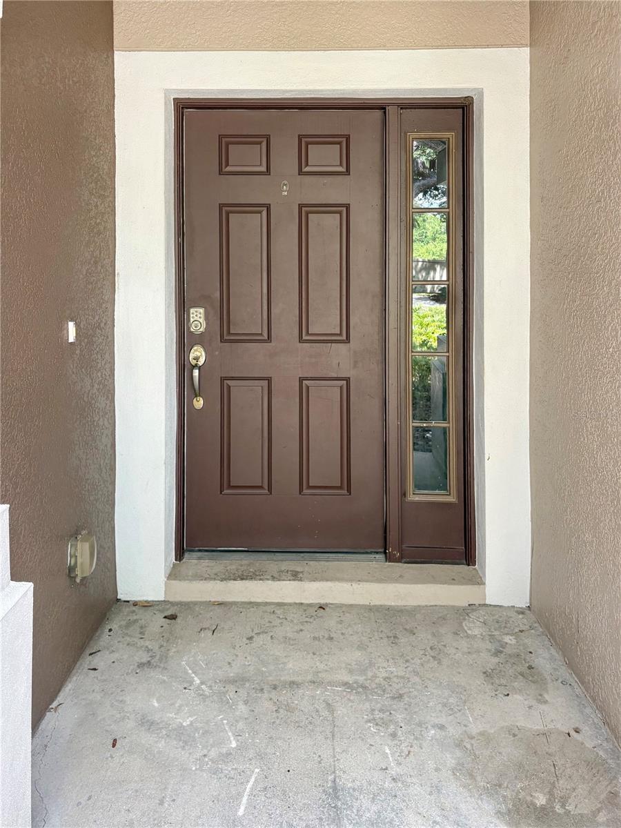 Photo of 4924 Chatham Gate Drive, Riverview, FL 33578 (MLS # TB8528221)