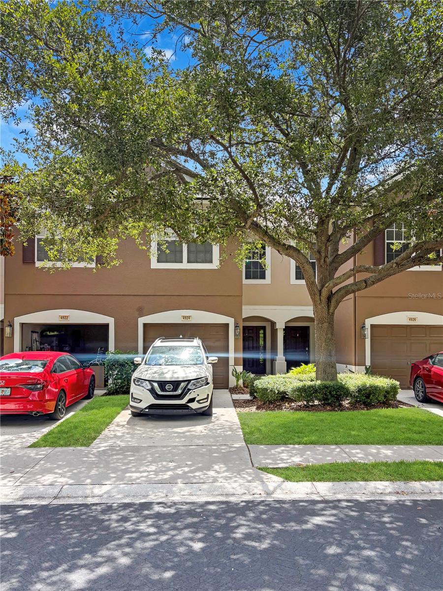 Photo of 4924 Chatham Gate Drive, Riverview, FL 33578 (MLS # TB8528221)