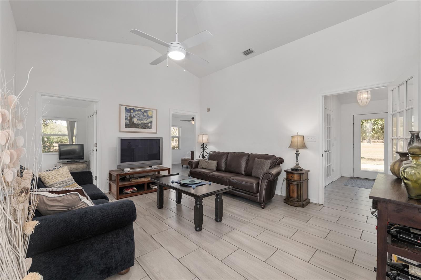 FOREST GROVE FARMS - Residential