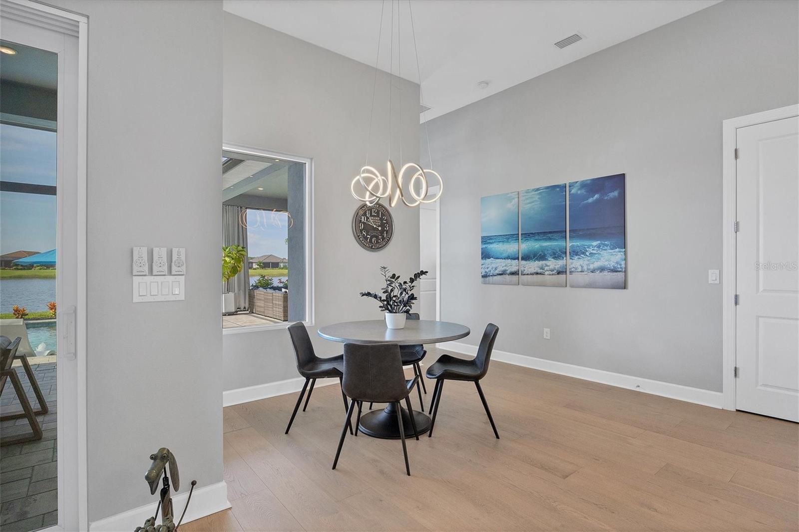 AZARIO ESPLANADE - Residential