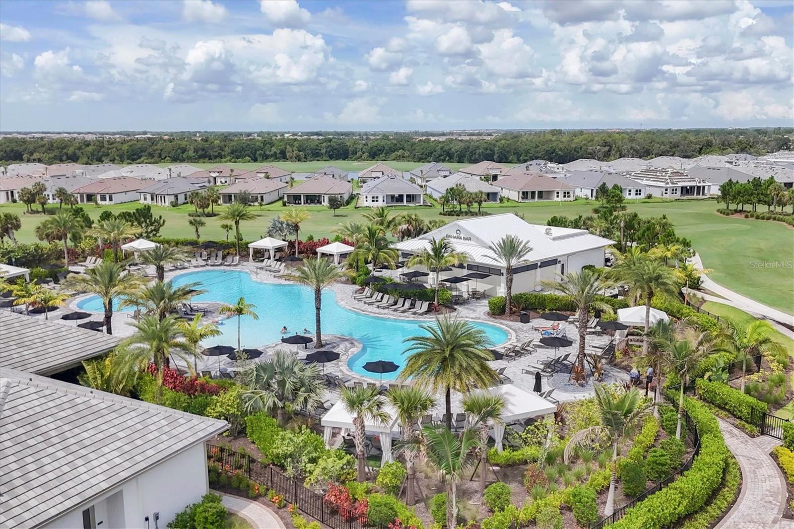 AZARIO ESPLANADE - Residential