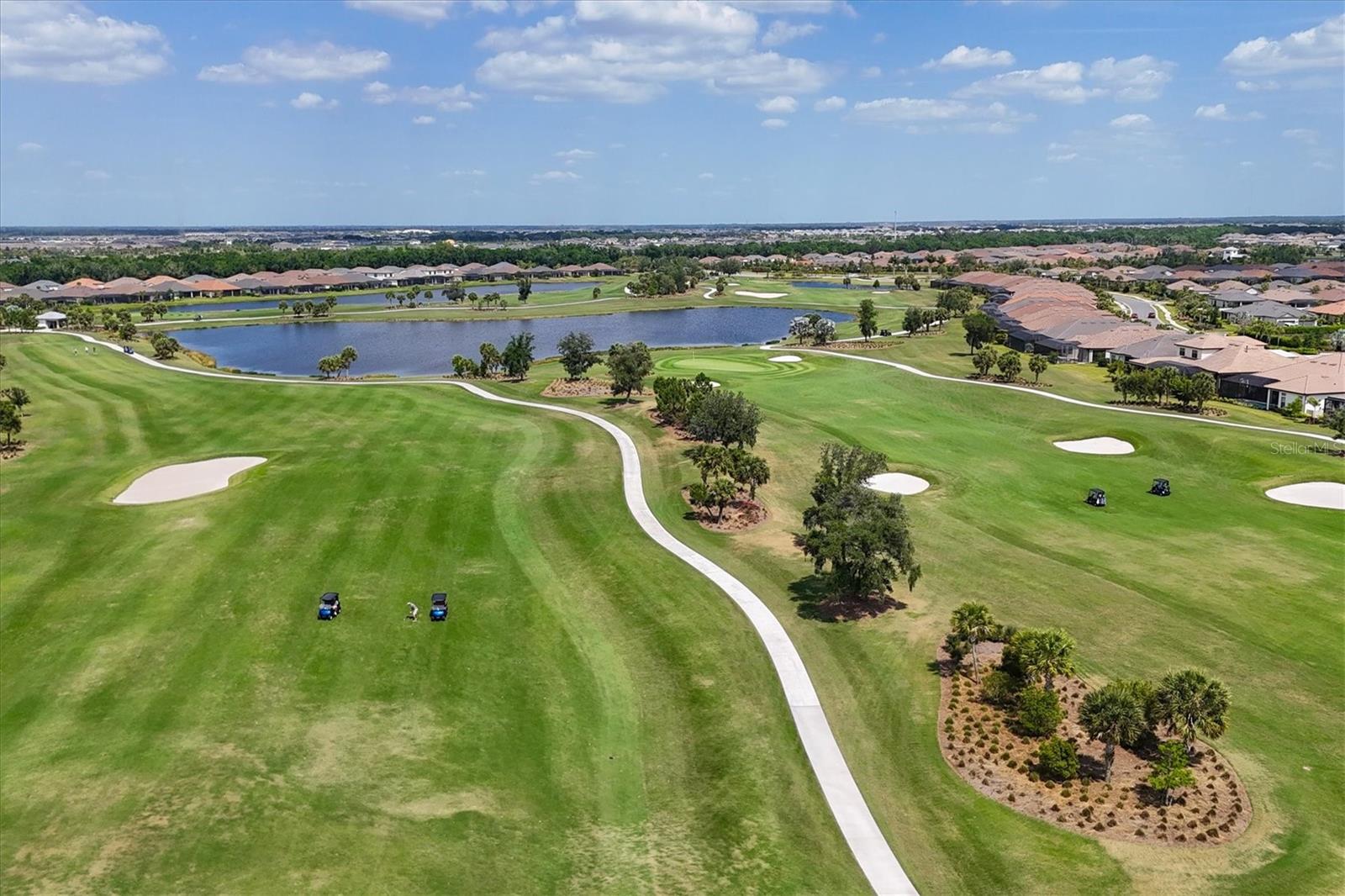 AZARIO ESPLANADE - Residential
