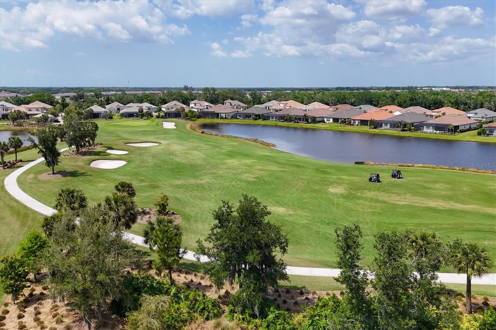 AZARIO ESPLANADE - Residential