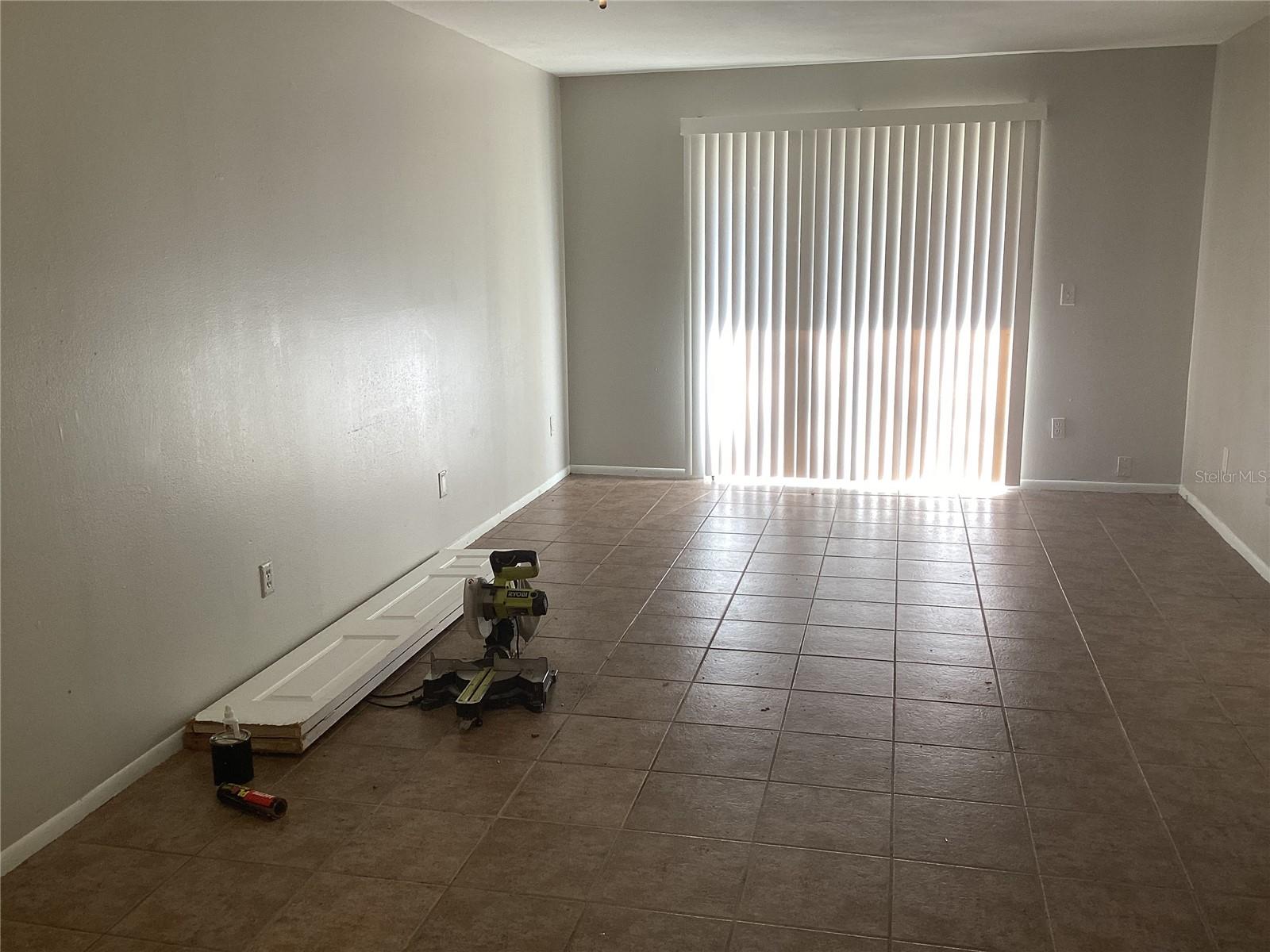 BOWEN PLACE - Residential Lease