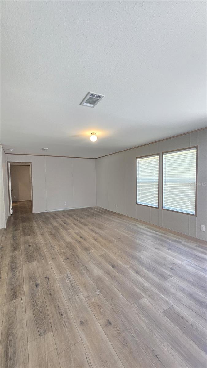 MOON LAKE ESTATES - Residential