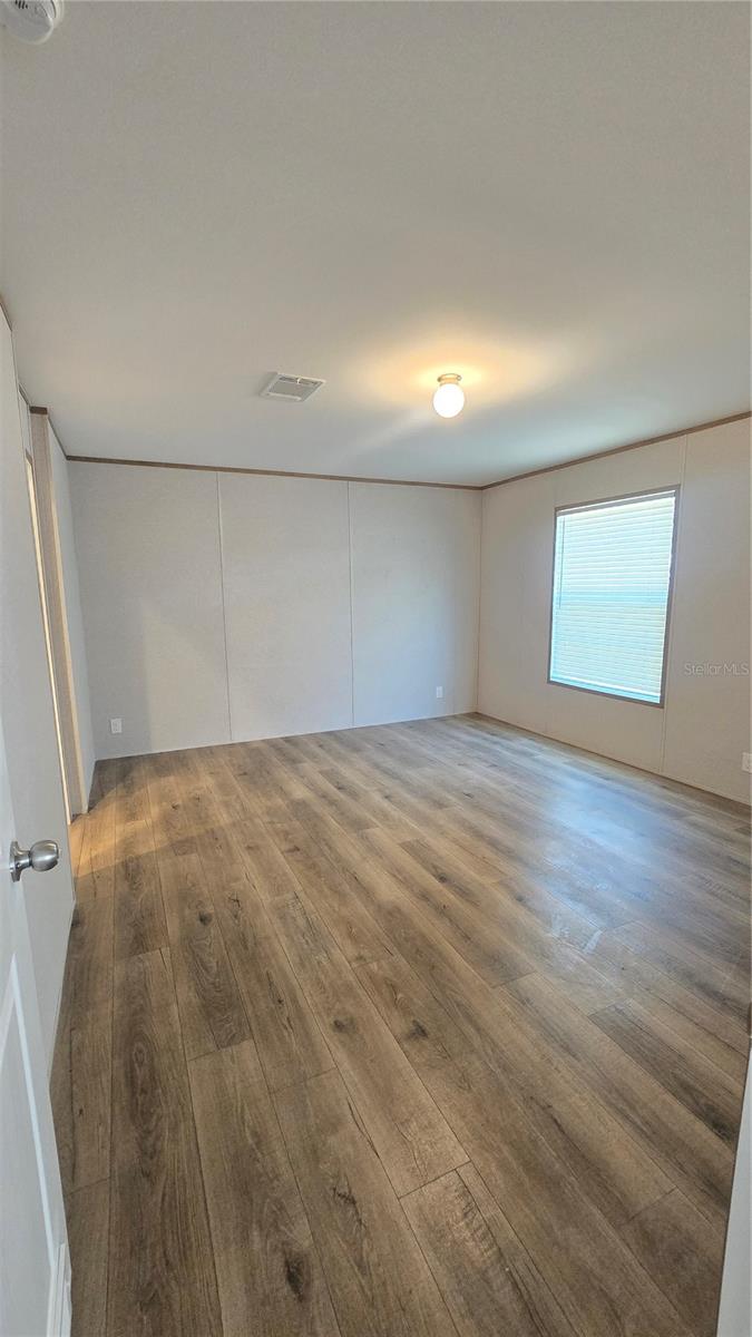 MOON LAKE ESTATES - Residential