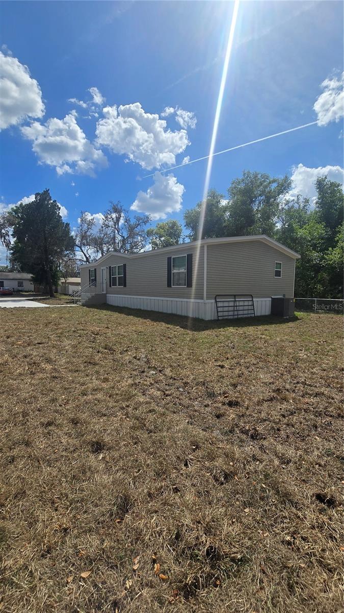 MOON LAKE ESTATES - Residential