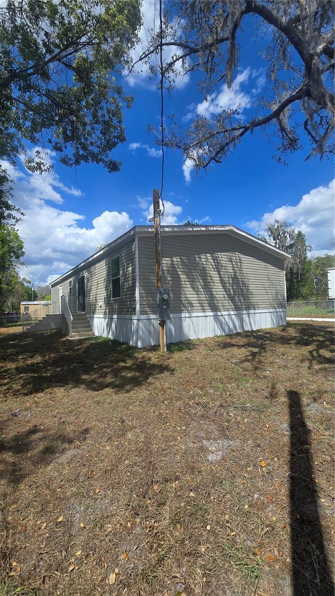 MOON LAKE ESTATES - Residential