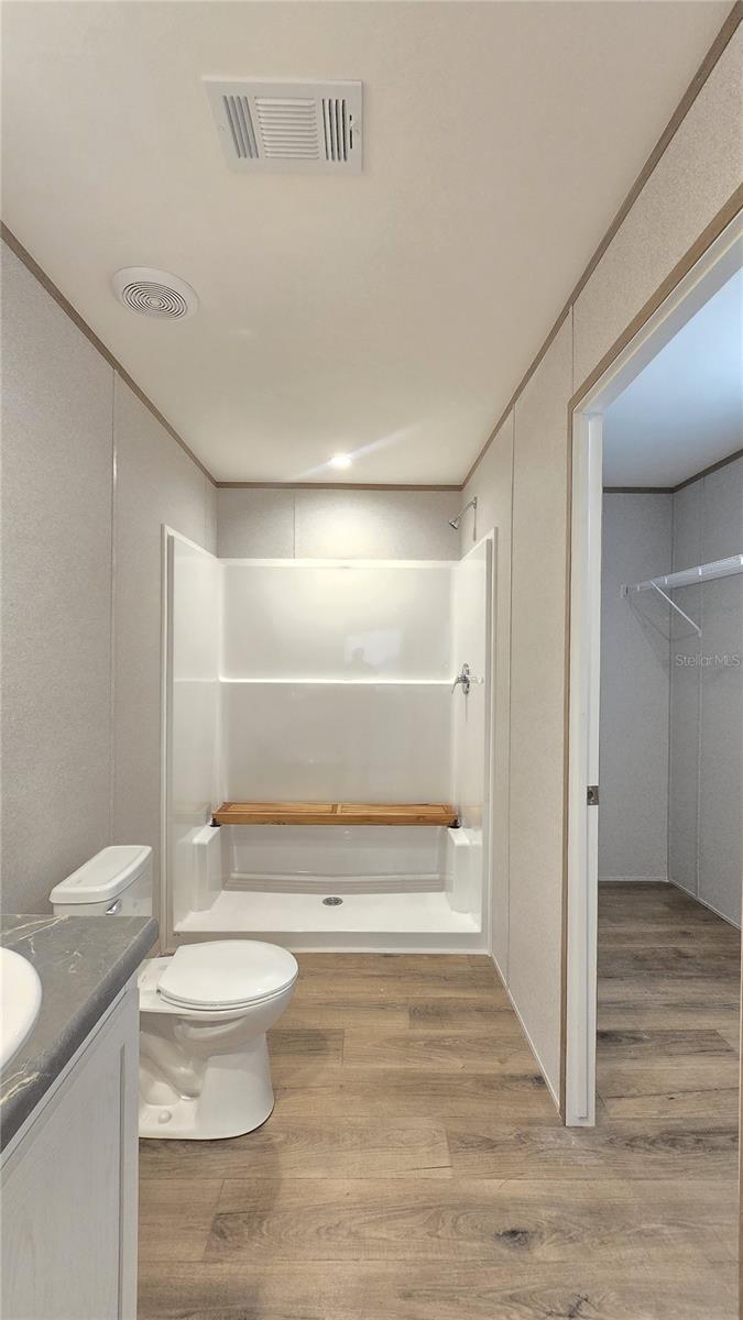 MOON LAKE ESTATES - Residential