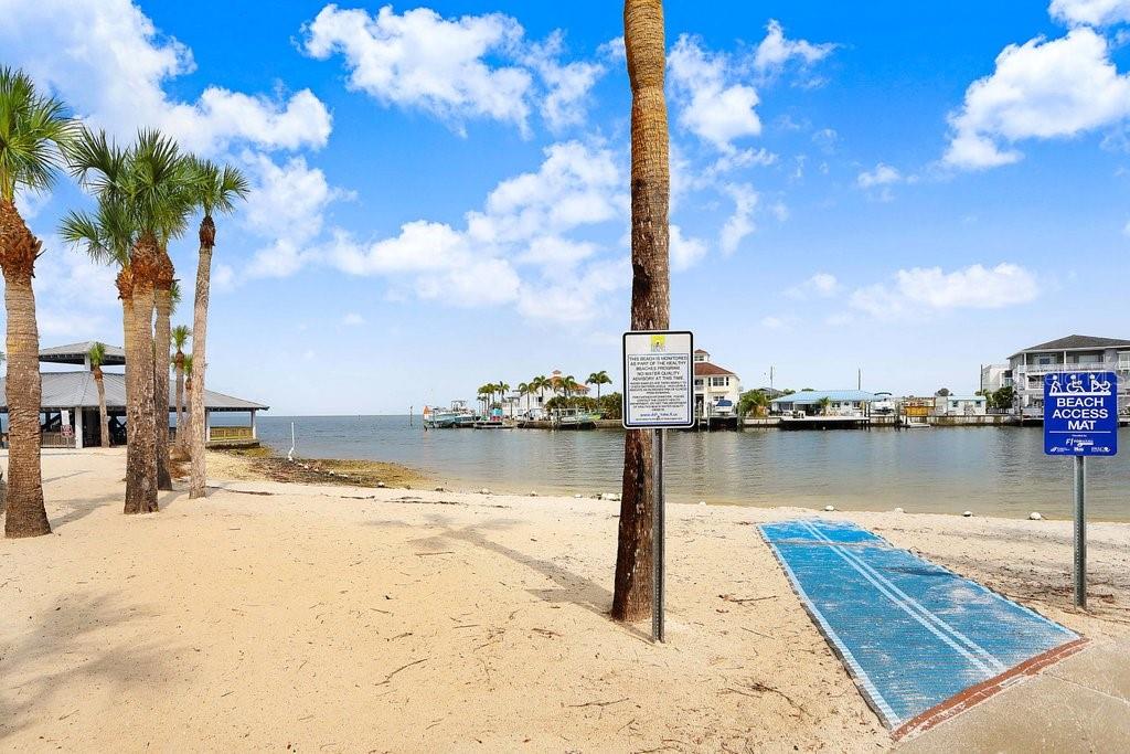 PLEASURE ISLES - Residential