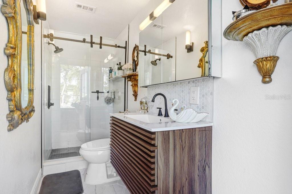 PLEASURE ISLES - Residential