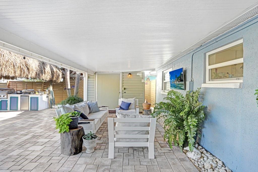 PLEASURE ISLES - Residential