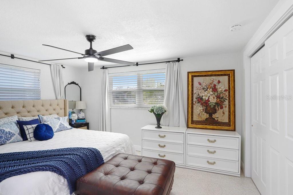 PLEASURE ISLES - Residential