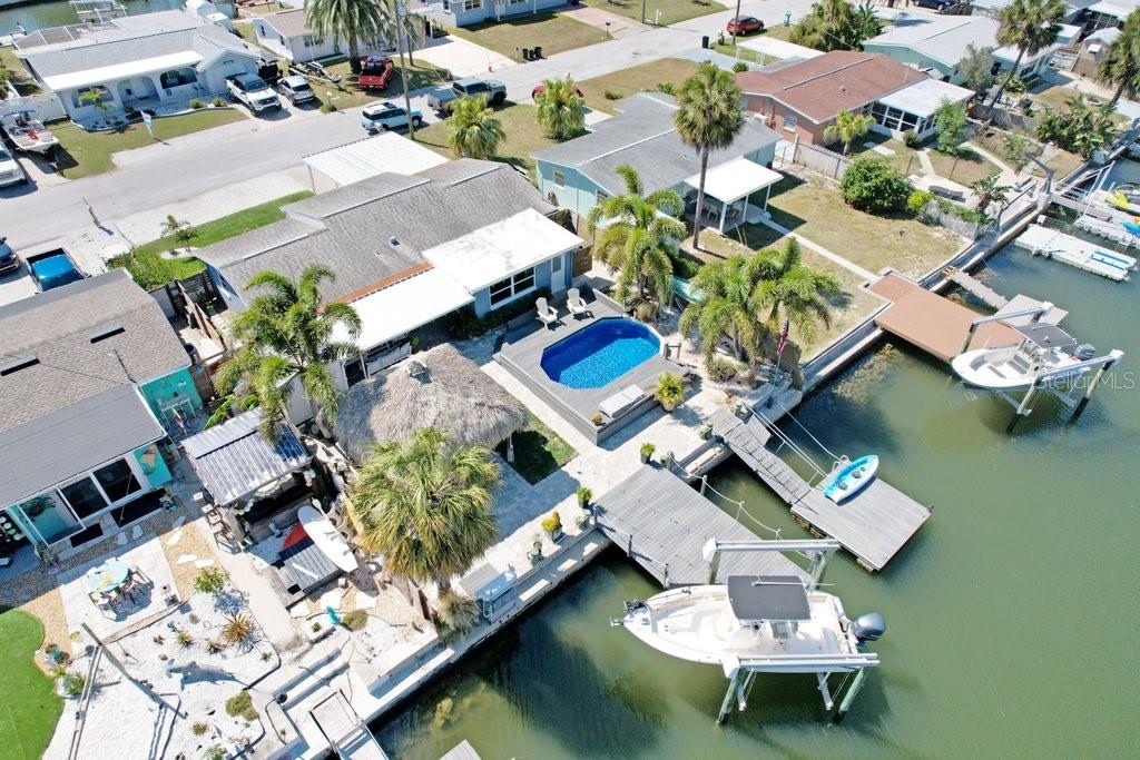 PLEASURE ISLES - Residential