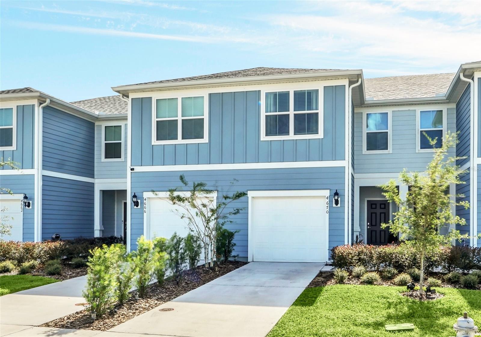 4670 GREEN PALM LANE