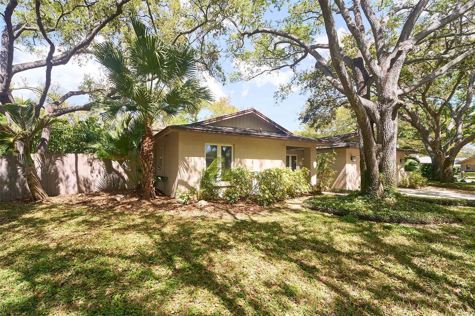 2262 WILLOWBROOK DRIVE