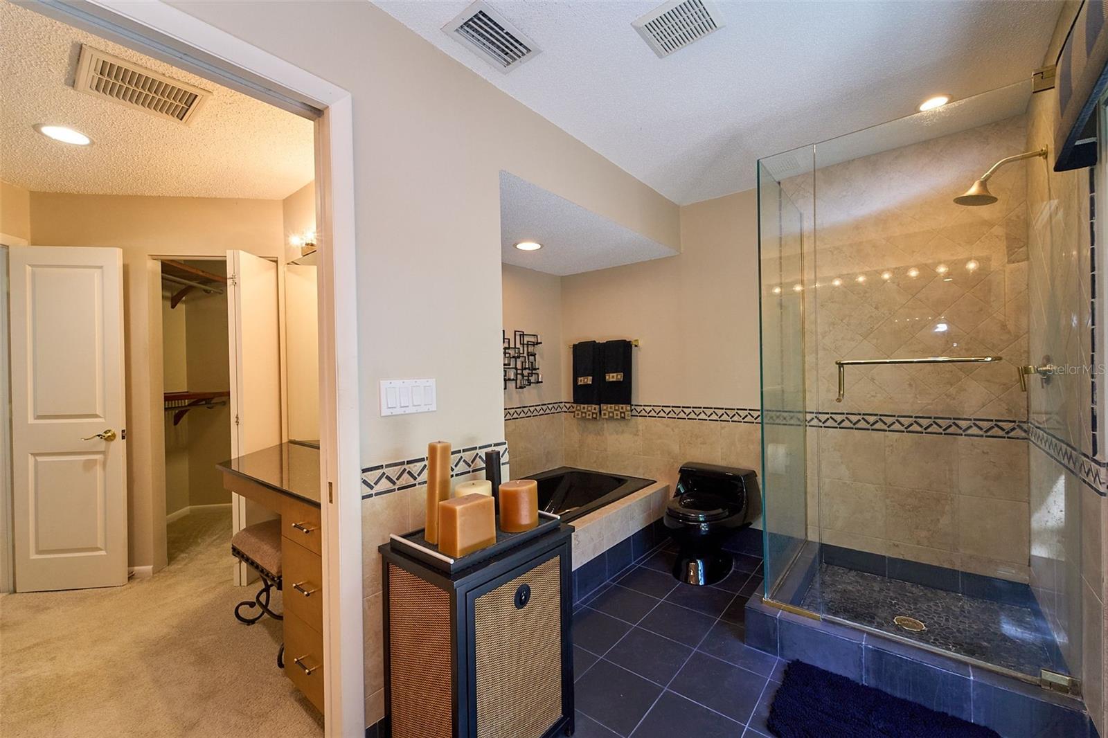 BROOKSIDE UNIT ONE - Residential