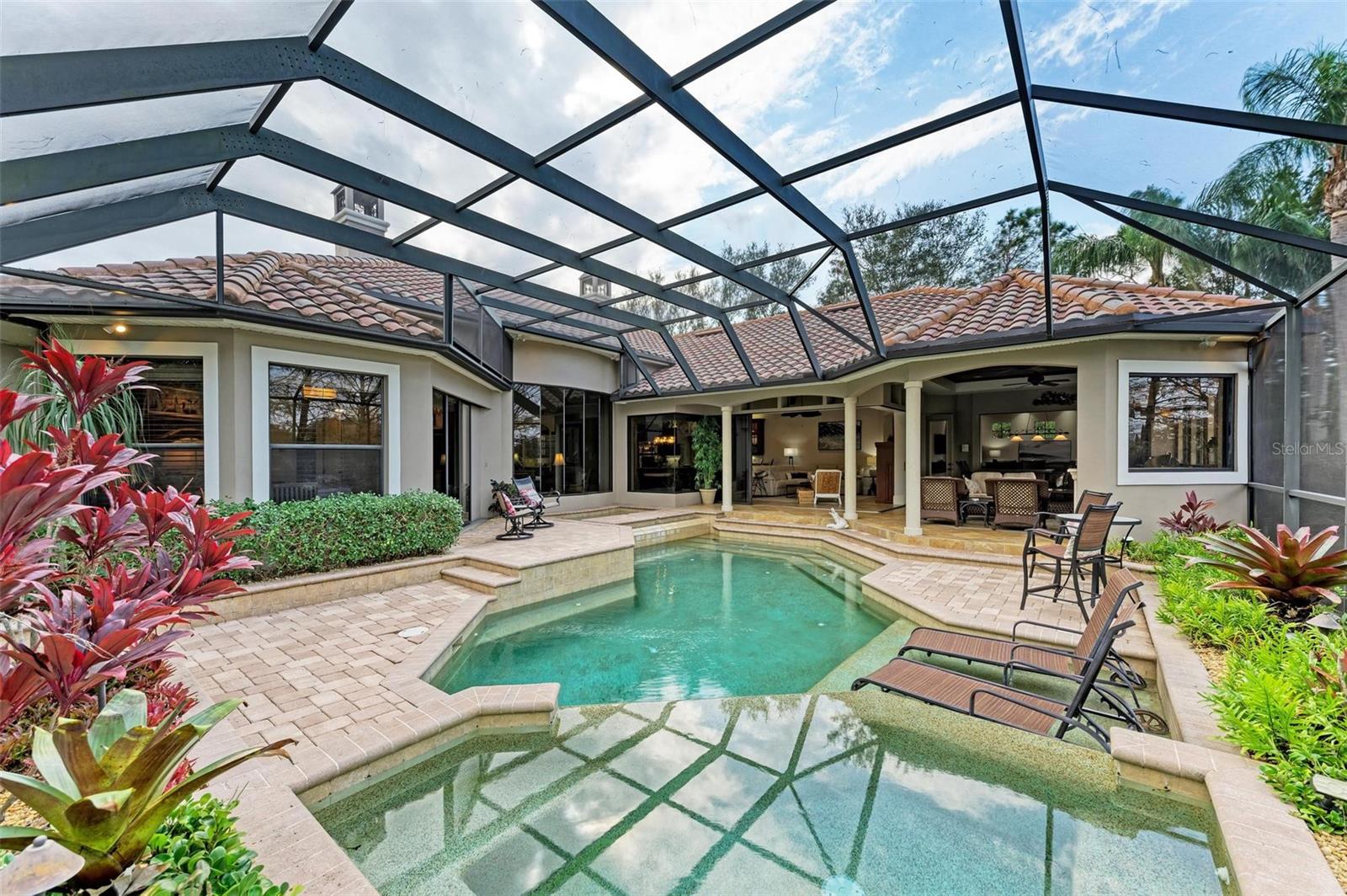 LAKEWOOD RANCH COUNTRY CLUB - Residential