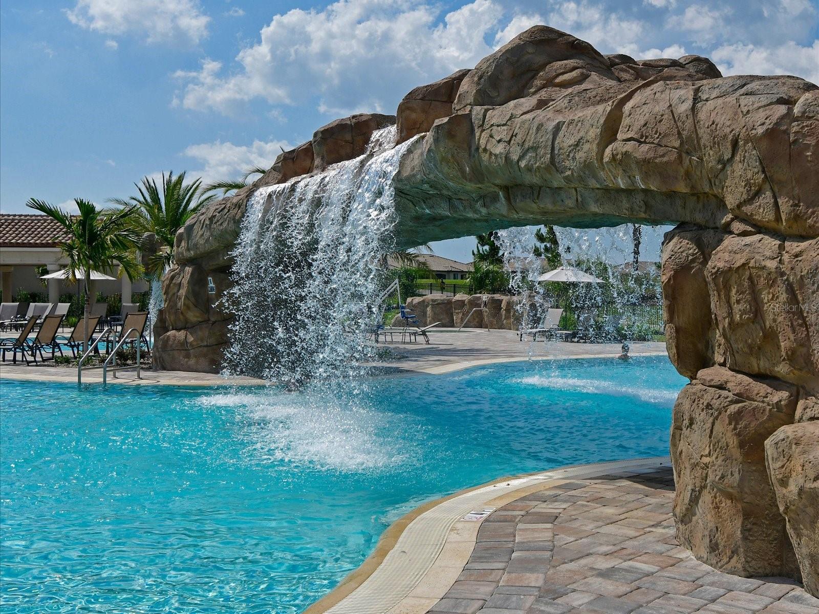 LAKEWOOD NATIONAL - Residential