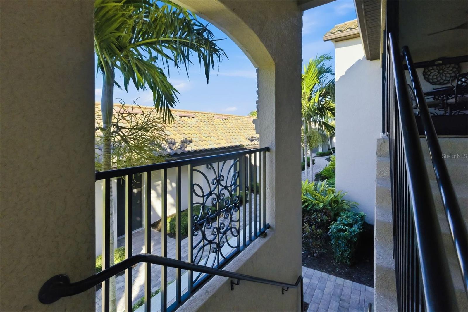 LAKEWOOD NATIONAL - Residential