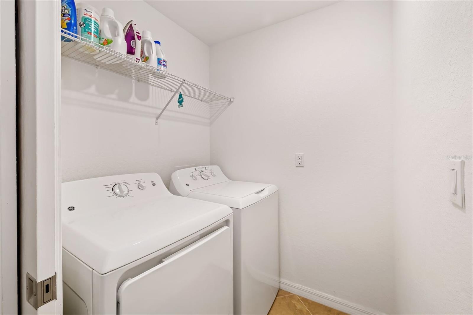 LAKEWOOD NATIONAL - Residential