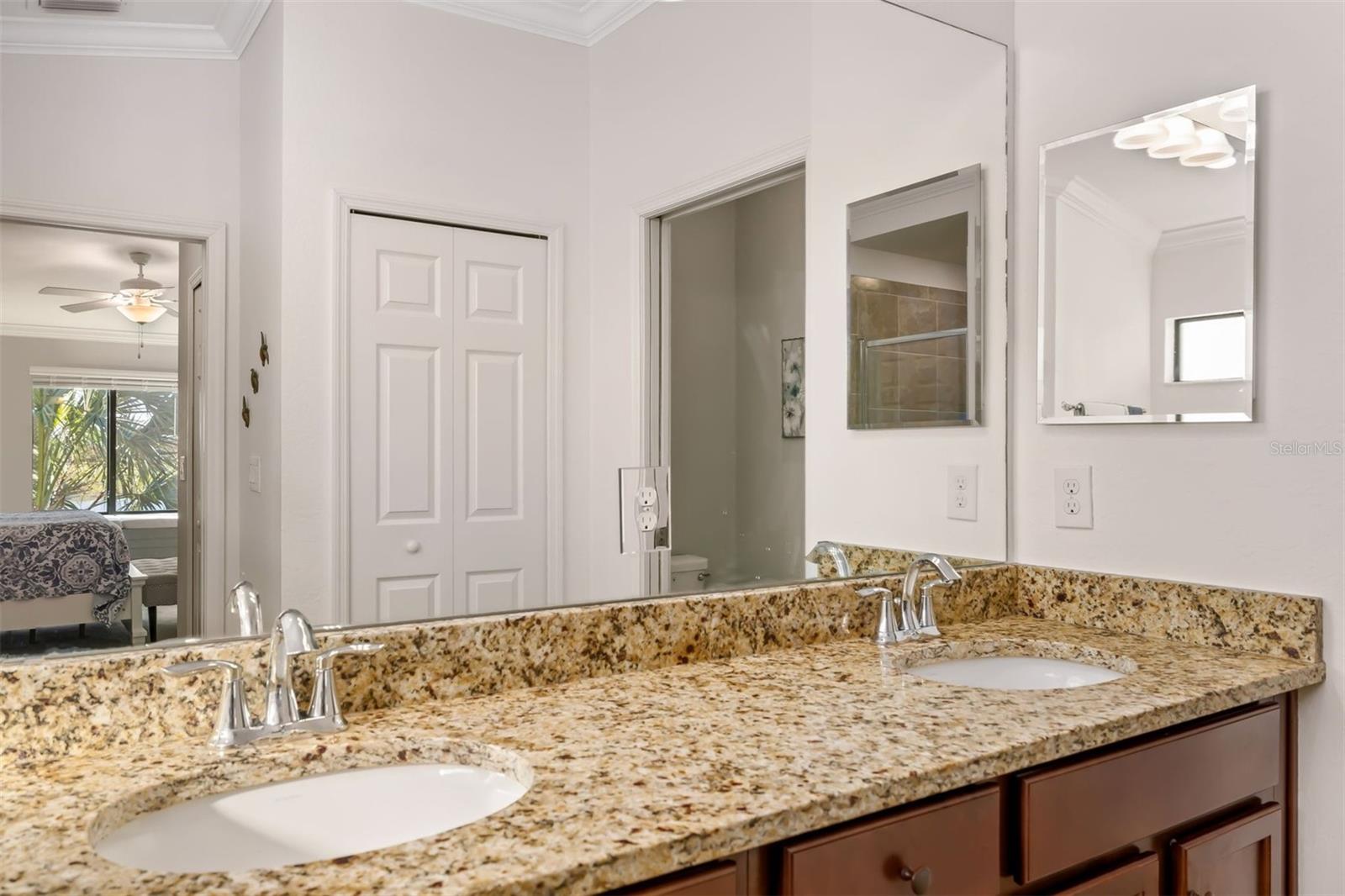 LAKEWOOD NATIONAL - Residential