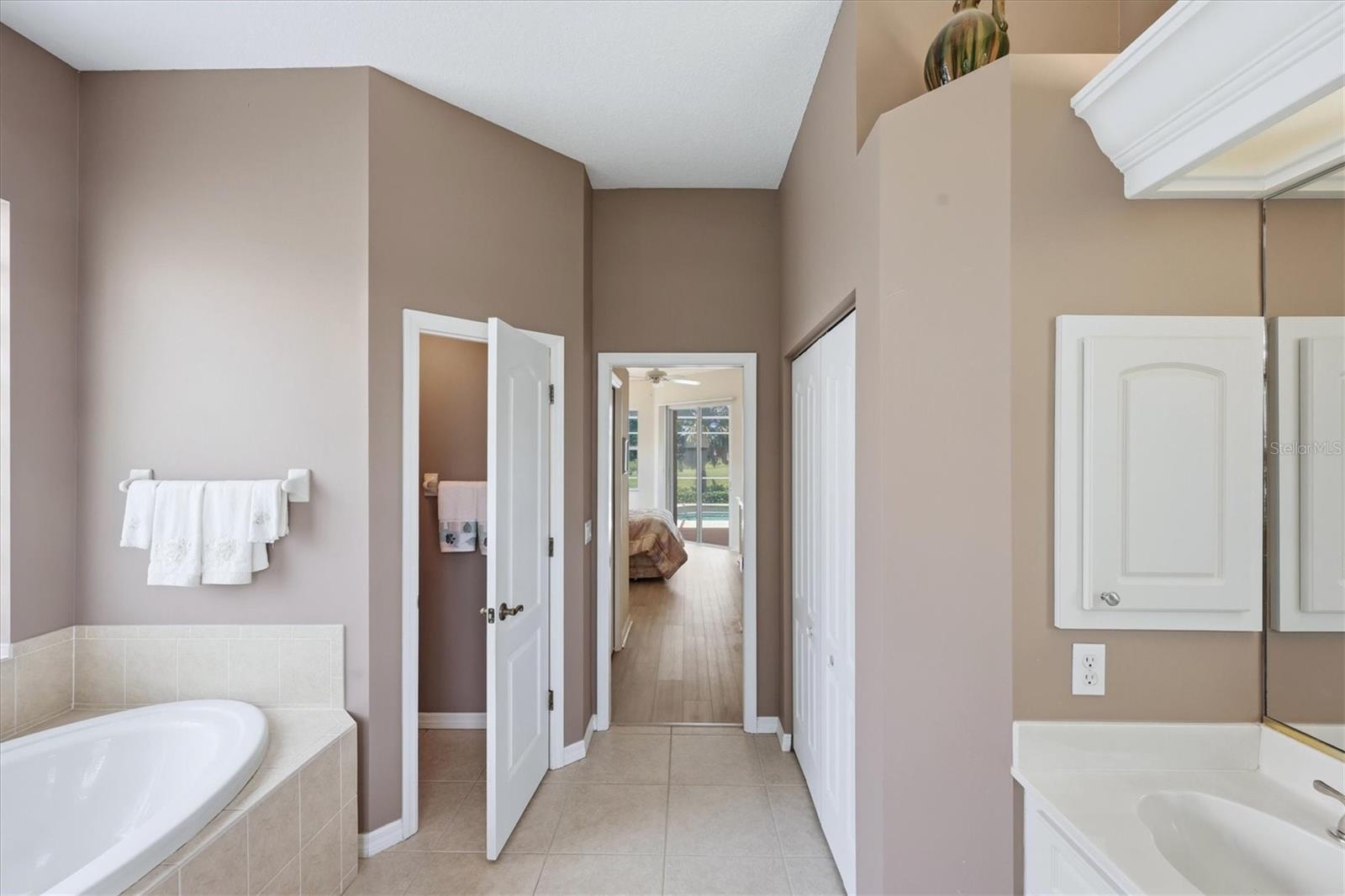 SAWGRASS - Residential
