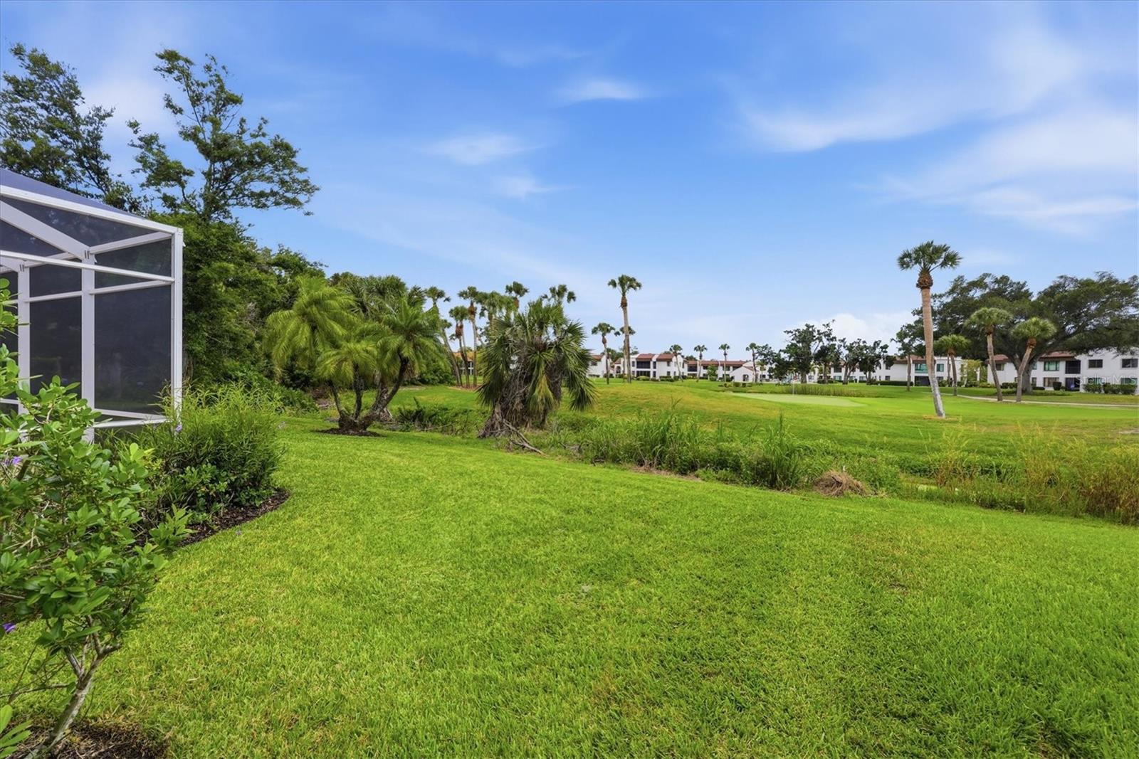 SAWGRASS - Residential
