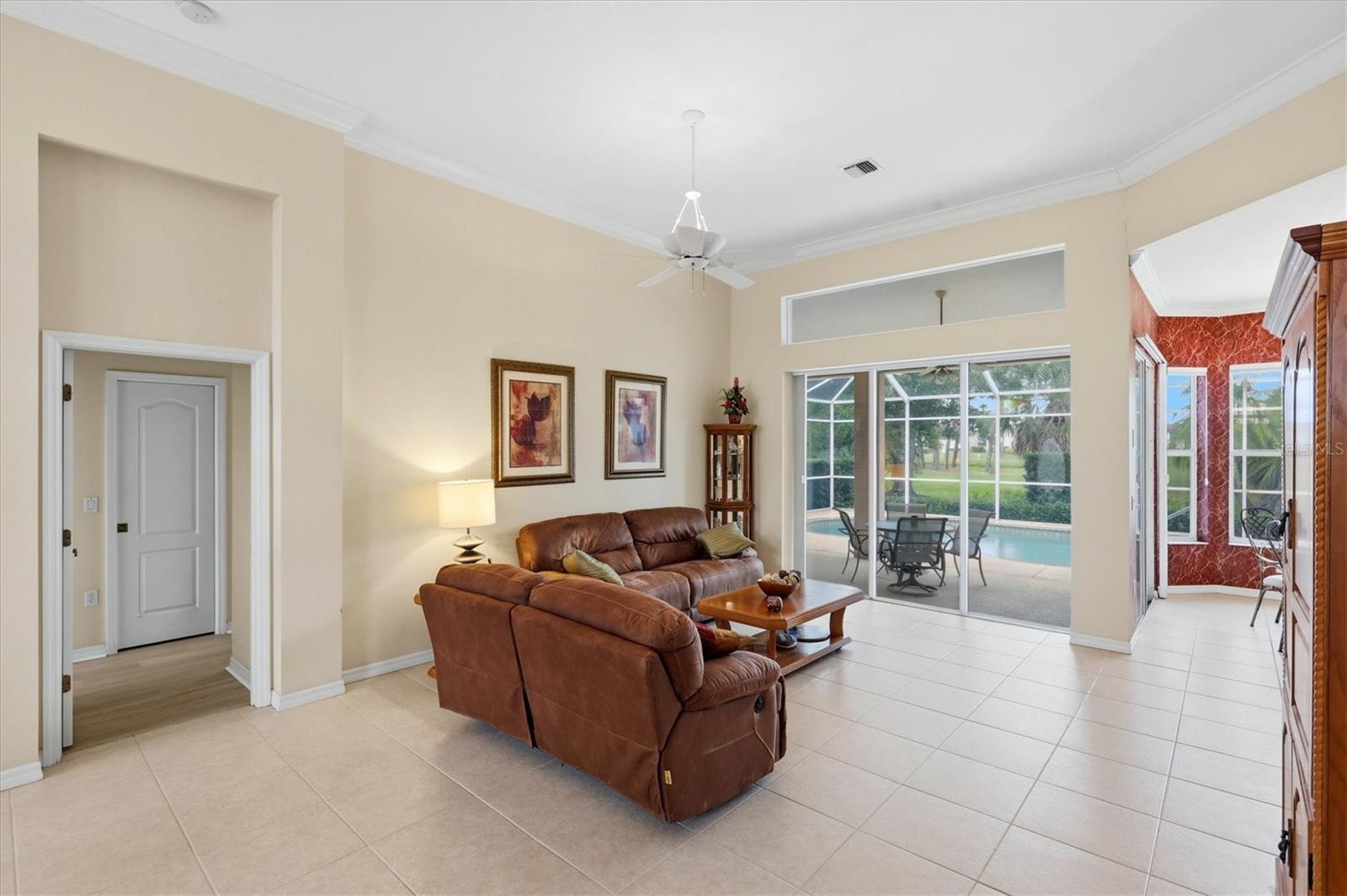 SAWGRASS - Residential