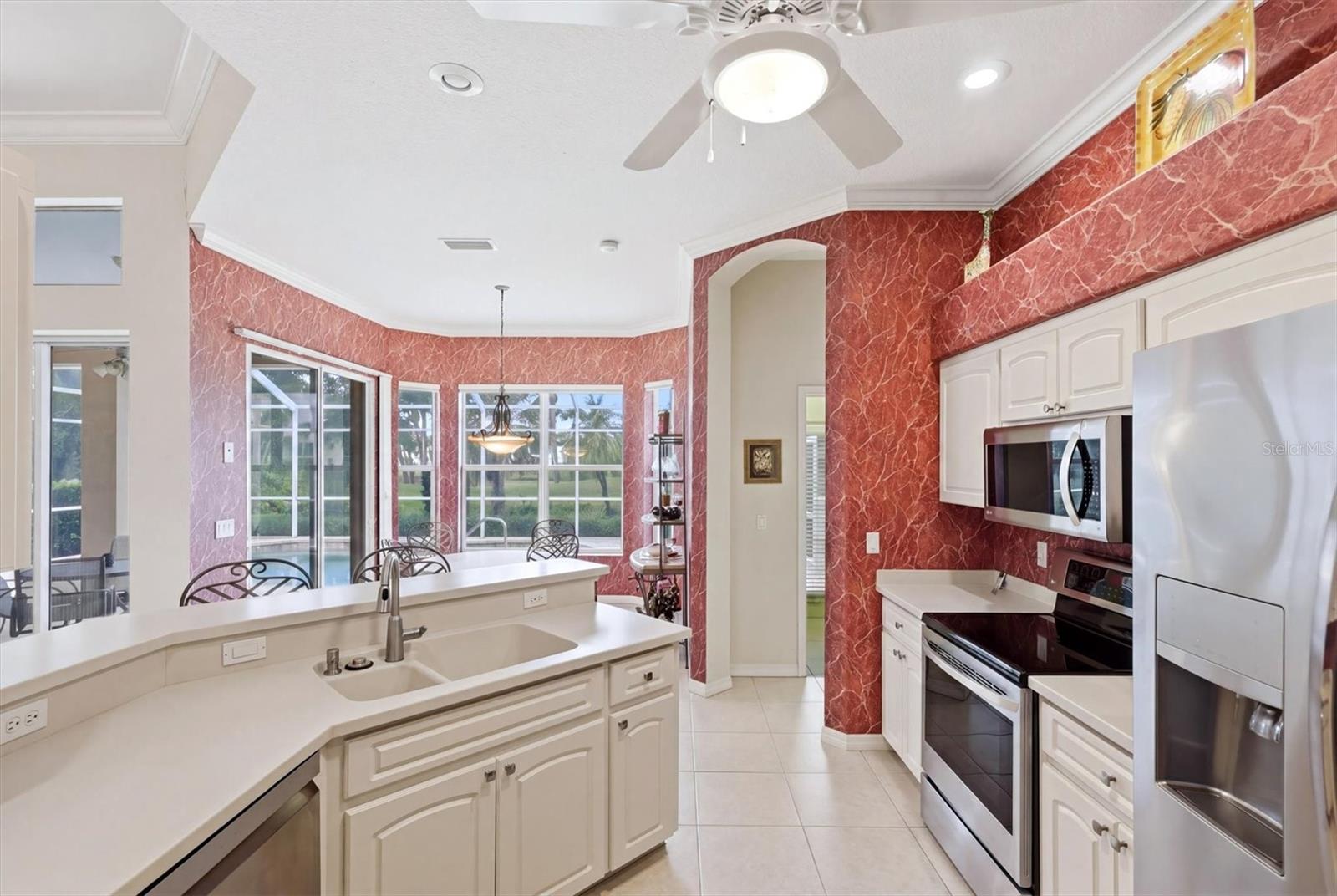 SAWGRASS - Residential