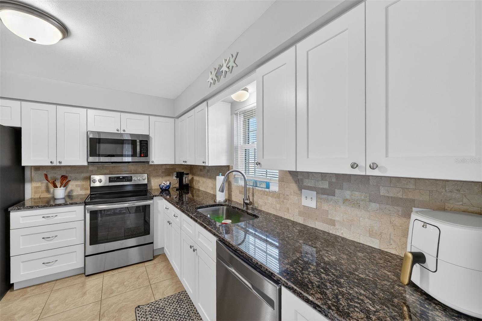 BELLEAIR FOREST - Residential