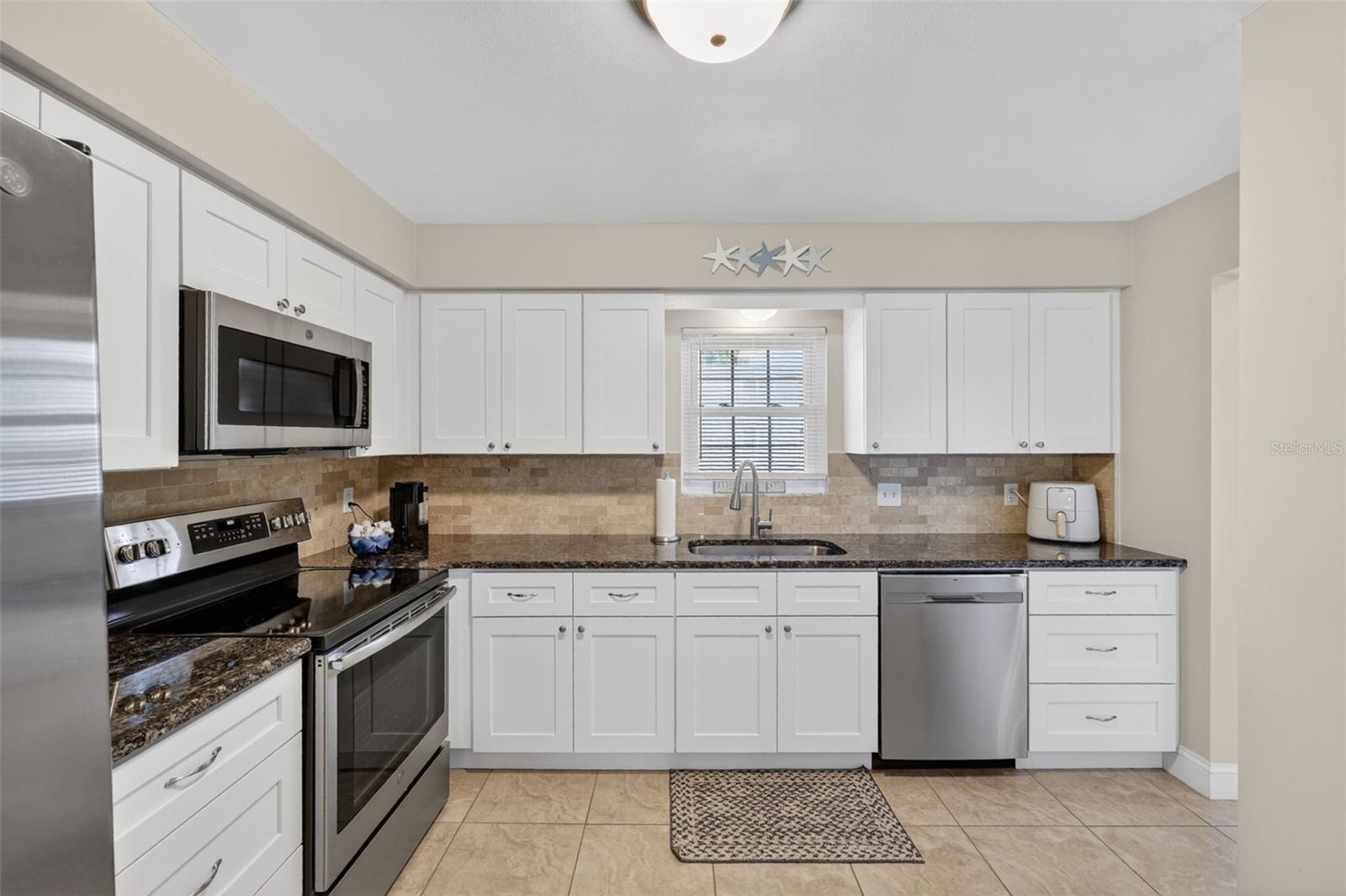 BELLEAIR FOREST - Residential